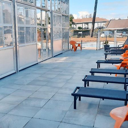Chez Ced Et Laeti, Appartement Prive Avec Jardin Et Terrasse Dans Residence L'Estuaire Muni D'Une Piscine Couverte Et Aire De Jeu, Linge De Lit Et De Salle D'Eau Ainsi Que Tele, Compris Dans Le Tarif Profitez A Fond De Notre Belle Region Le Verdon-sur-Mer Quarto foto